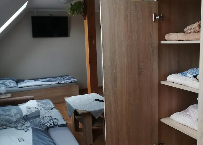 Nad Wilczym Potokiem * Miedzygorze